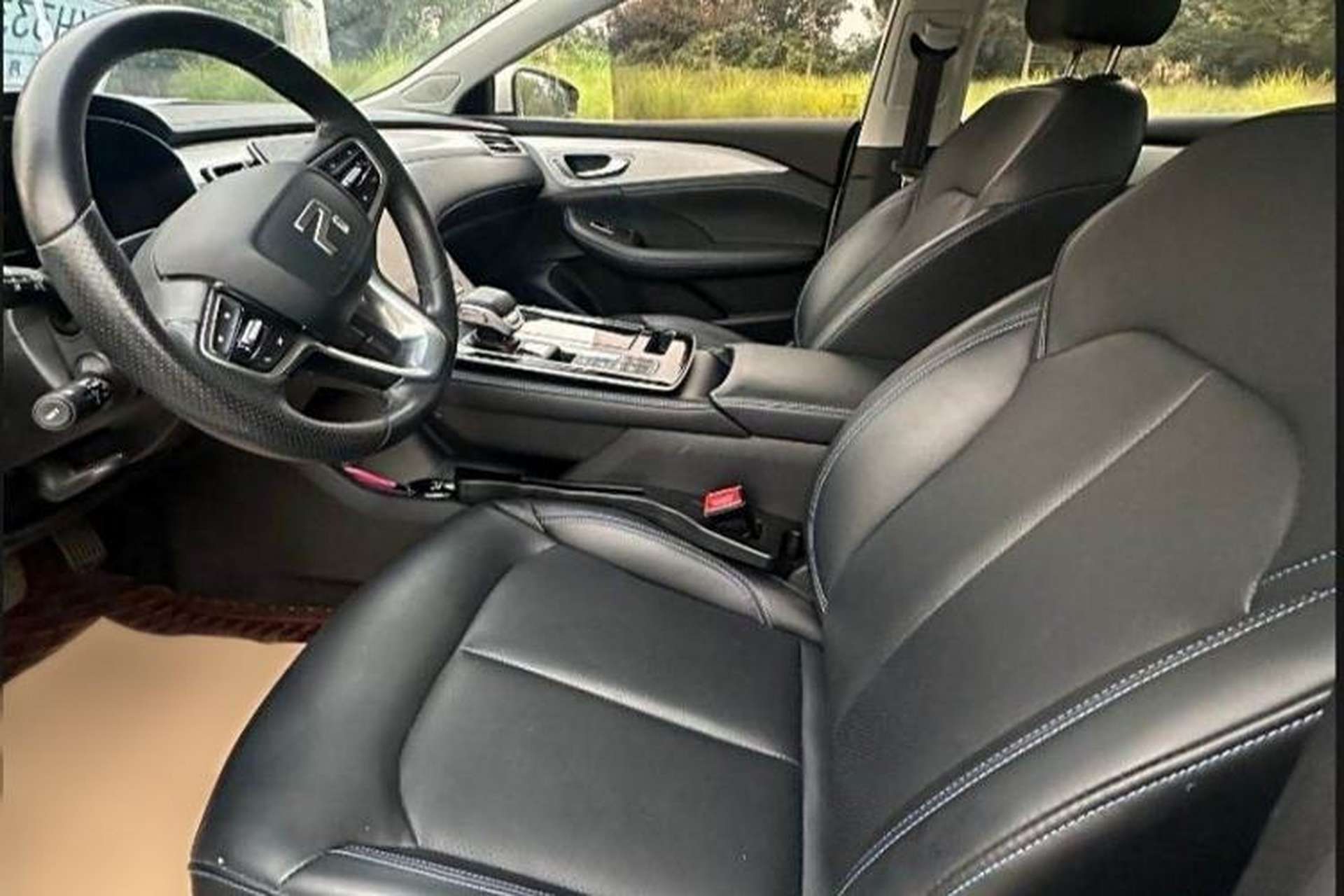 Used Rising ER6 2020 620 km Smart Edition Left Front Seat