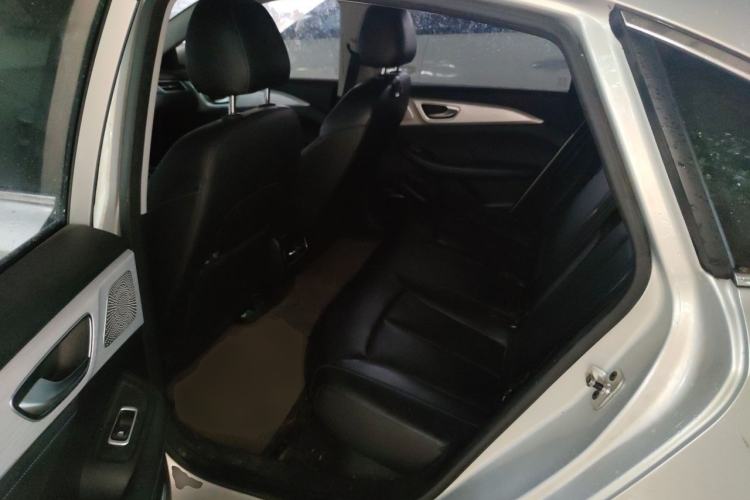 Used Rising ER6 2020 620 km Smart Edition Left Rear Seat