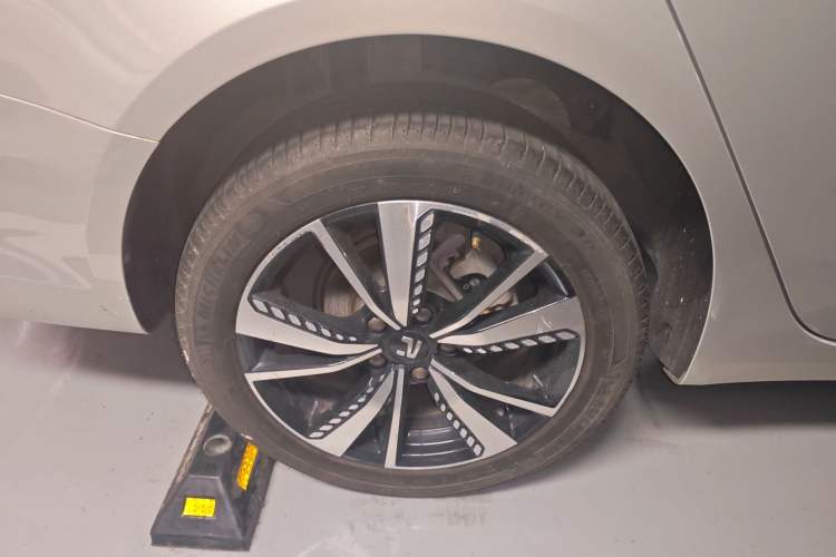 Used Rising ER6 2020 620 km Smart Drive Version Right Rear Wheel Hub
