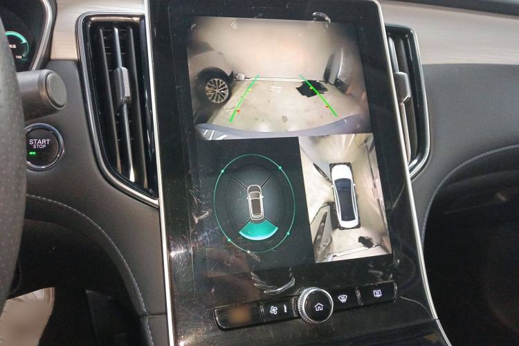 Used Rising ER6 2020 620 km Smart Edition Audio And AC Panel