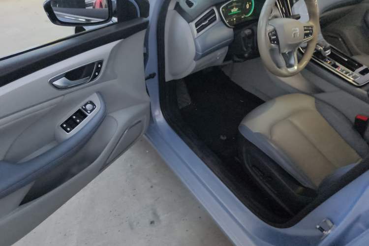 Used Rising ER6 2020 620 km Smart Drive Version Driver Seat