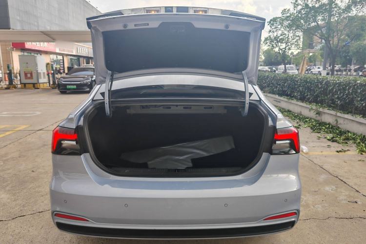 Used Rising ER6 2020 620 km Smart Edition Exterior 4