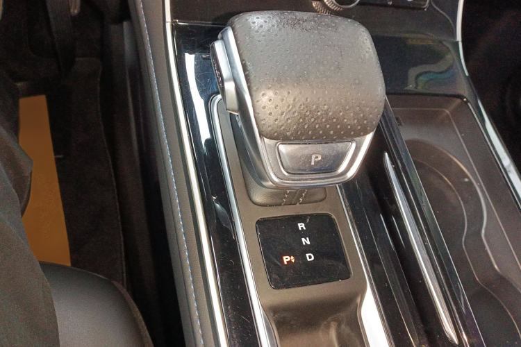 Used Rising ER6 2020 620 km Smart Edition Gear Lever