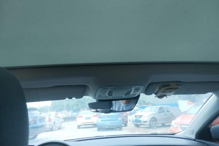 Used Rising ER6 2020 620 km Smart Edition Headliner