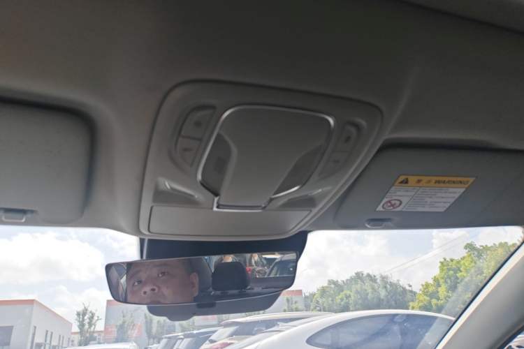 Used Rising ER6 2020 620 km Smart Edition Headliner
