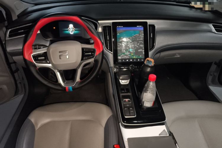 Used Rising ER6 2020 620 km Smart Drive Version Interior 2