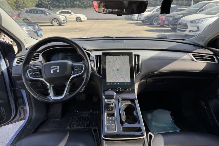 Used Rising ER6 2020 620 km Smart Drive Version Interior 2