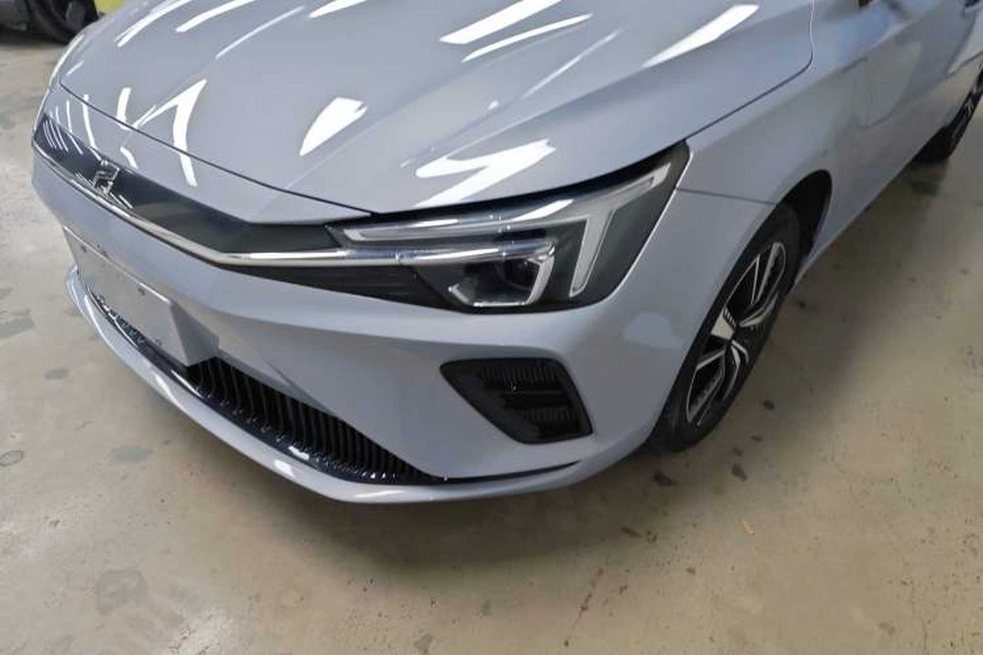 Used Rising ER6 2020 620 km Smart Edition Left Front Headlight