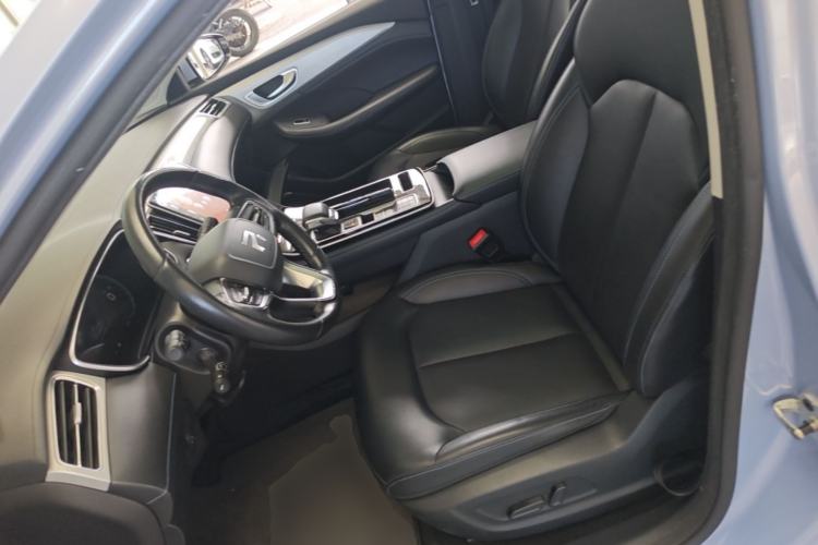 Used Rising ER6 2020 620 km Smart Edition Left Front Seat