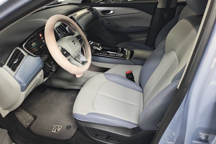 Used Rising ER6 2020 620 km Smart Edition Left Front Seat