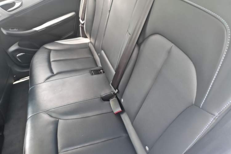 Used Rising ER6 2020 620 km Smart Edition Left Rear Seat