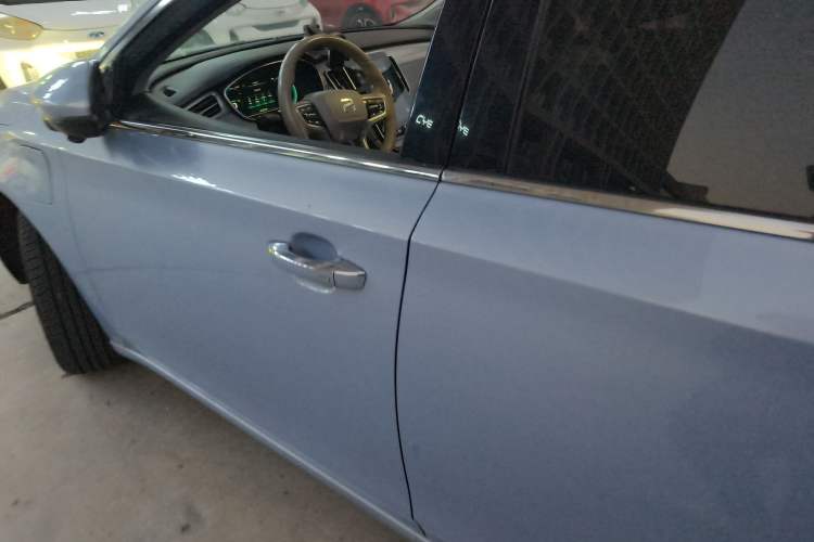 Used Rising ER6 2020 620 km Smart Drive Version Left Side
