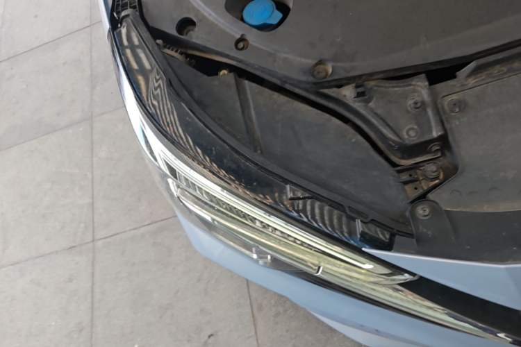 Used Rising ER6 2020 620 km Smart Edition Right Front Headlight