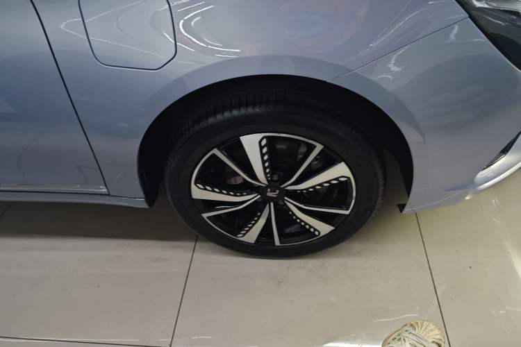 Used Rising ER6 2020 620 km Smart Edition Right Rear Wheel Hub