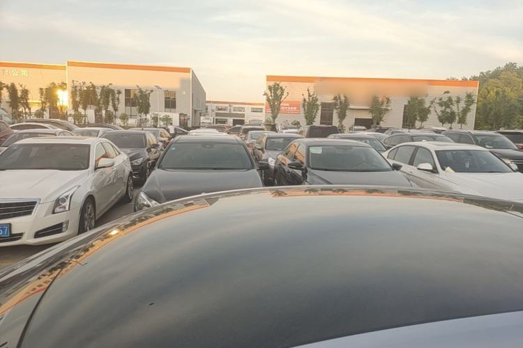 Used Rising ER6 2020 620 km Smart Edition Roof