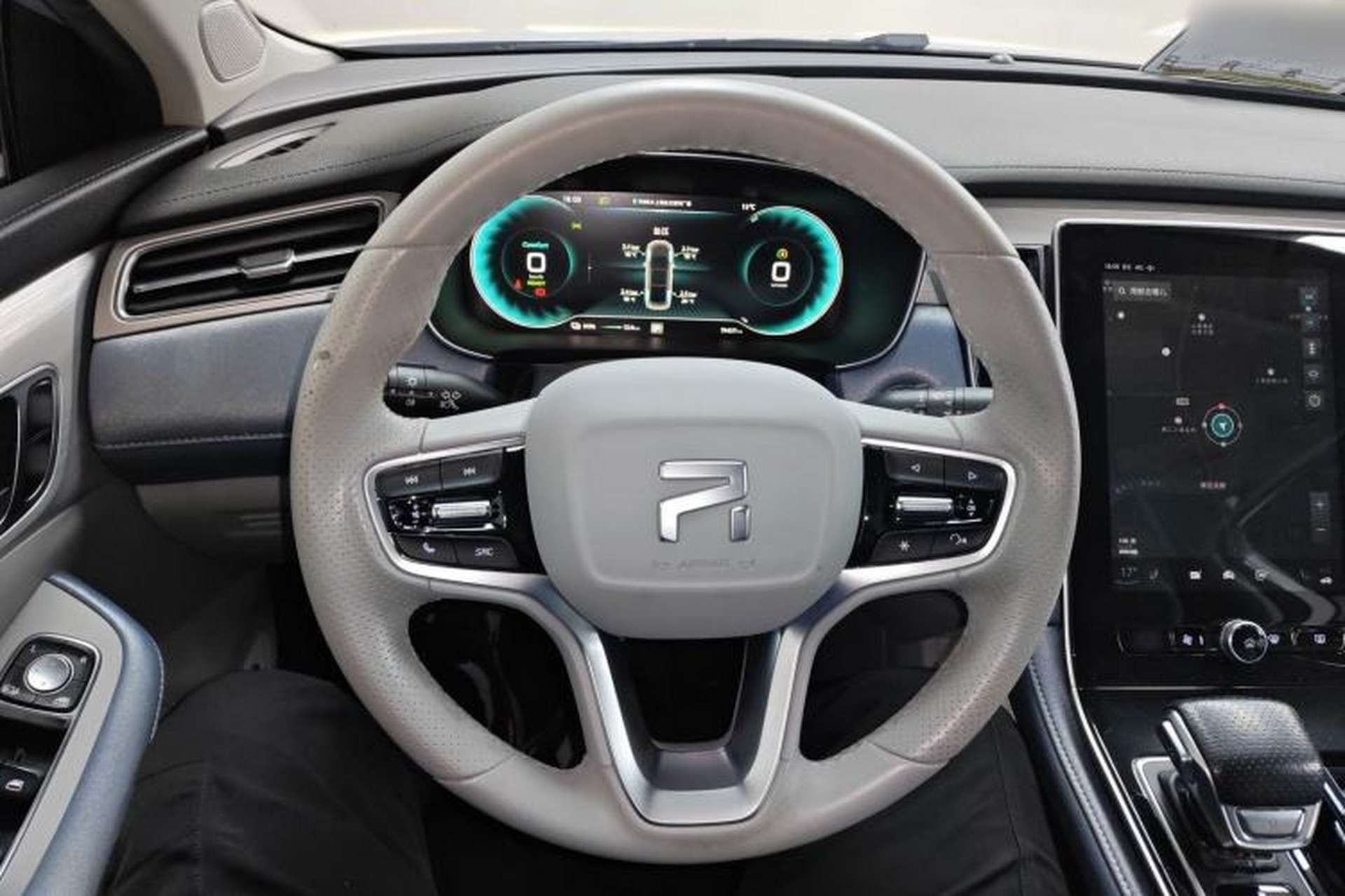 Used Rising ER6 2020 620 km Smart Edition Steering Wheel