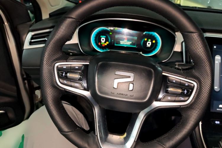 Used Rising ER6 2020 620 km Smart Edition Steering Wheel