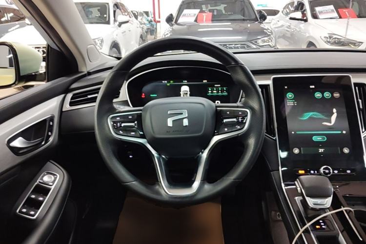 Used Rising ER6 2020 620 km Smart Edition Steering Wheel