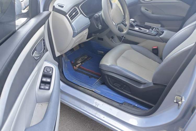 Used Rising ER6 2020 620 km Smart Drive Version Driver Seat