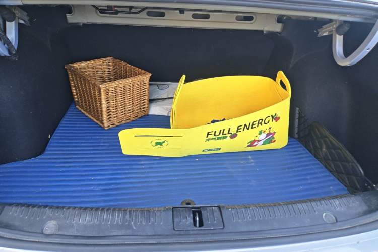 Used Rising ER6 2020 620 km Smart Drive Version Trunk