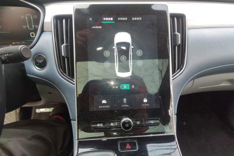 Used Rising ER6 2020 620 km Smart Edition Audio And AC Panel