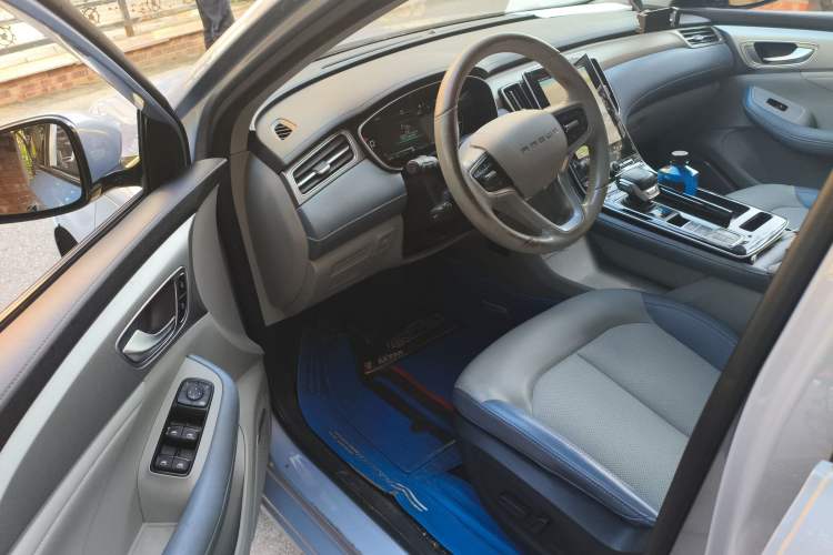 Used Rising ER6 2020 620 km Smart Drive Version Driver Seat