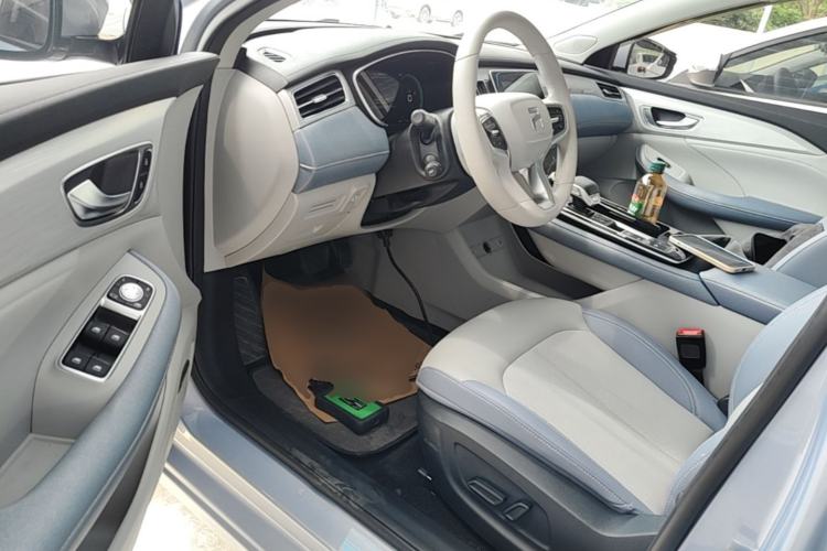 Used Rising ER6 2020 620 km Smart Edition Driver Seat
