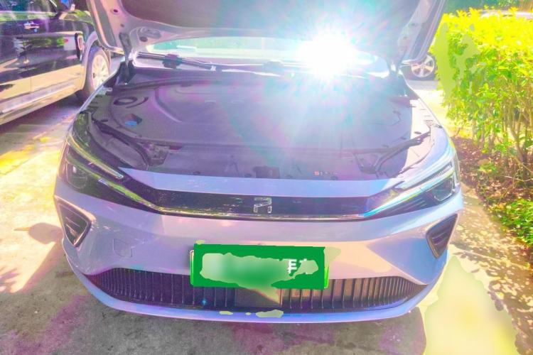 Used Rising ER6 2020 620 km Smart Edition Engine Bay