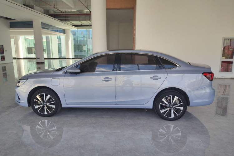 Used Rising ER6 2020 620 km Smart Edition Exterior 5