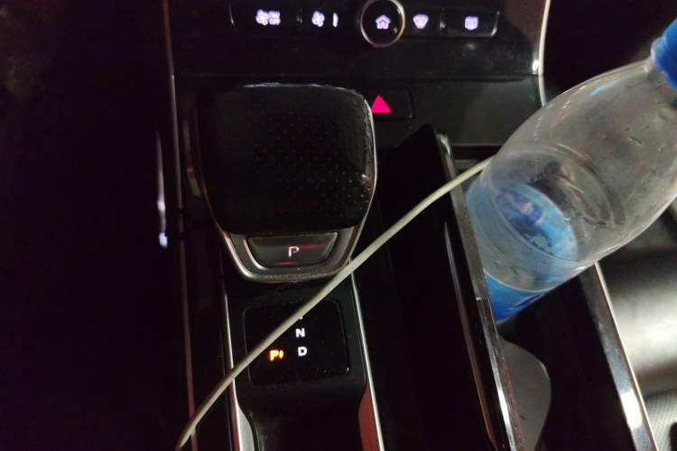 Used Rising ER6 2020 620 km Smart Edition Gear Lever