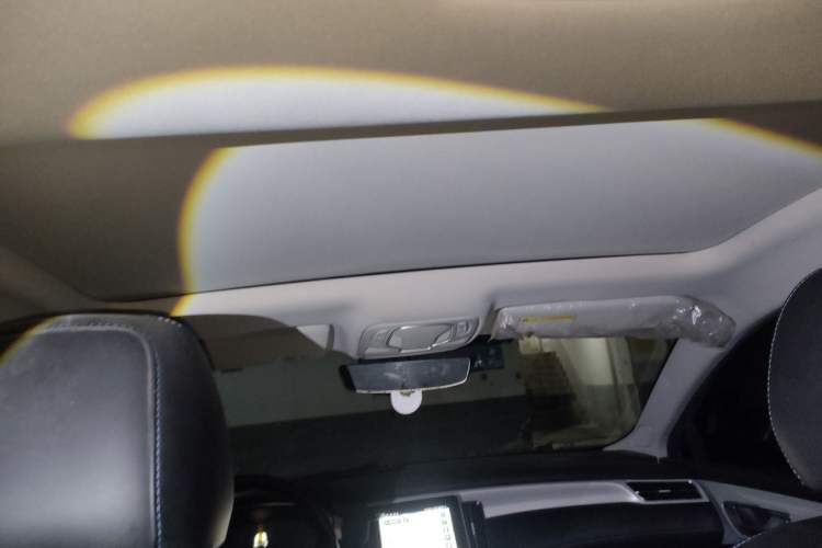 Used Rising ER6 2020 620 km Smart Edition Headliner