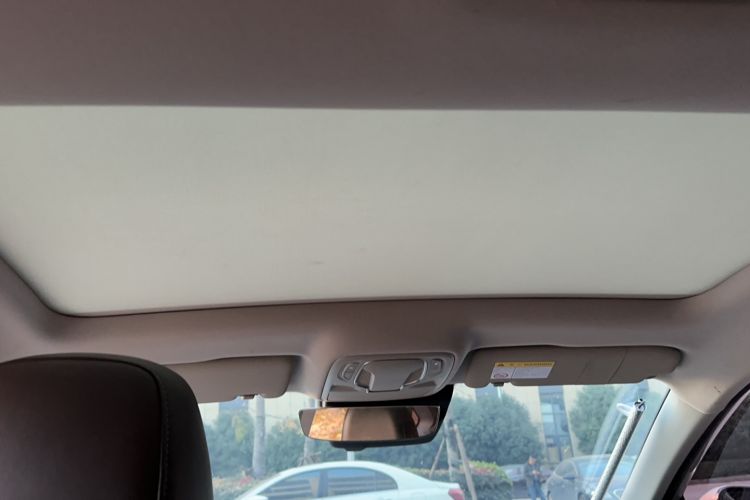 Used Rising ER6 2020 620 km Smart Edition Headliner