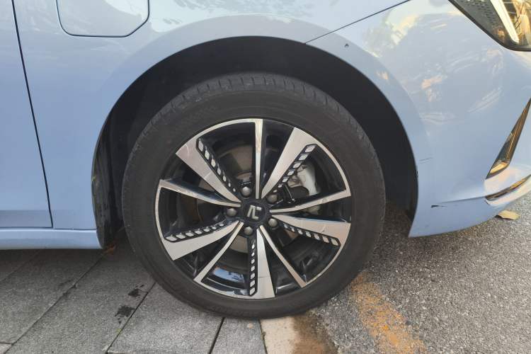 Used Rising ER6 2020 620 km Smart Drive Version Right Front Wheel Hub