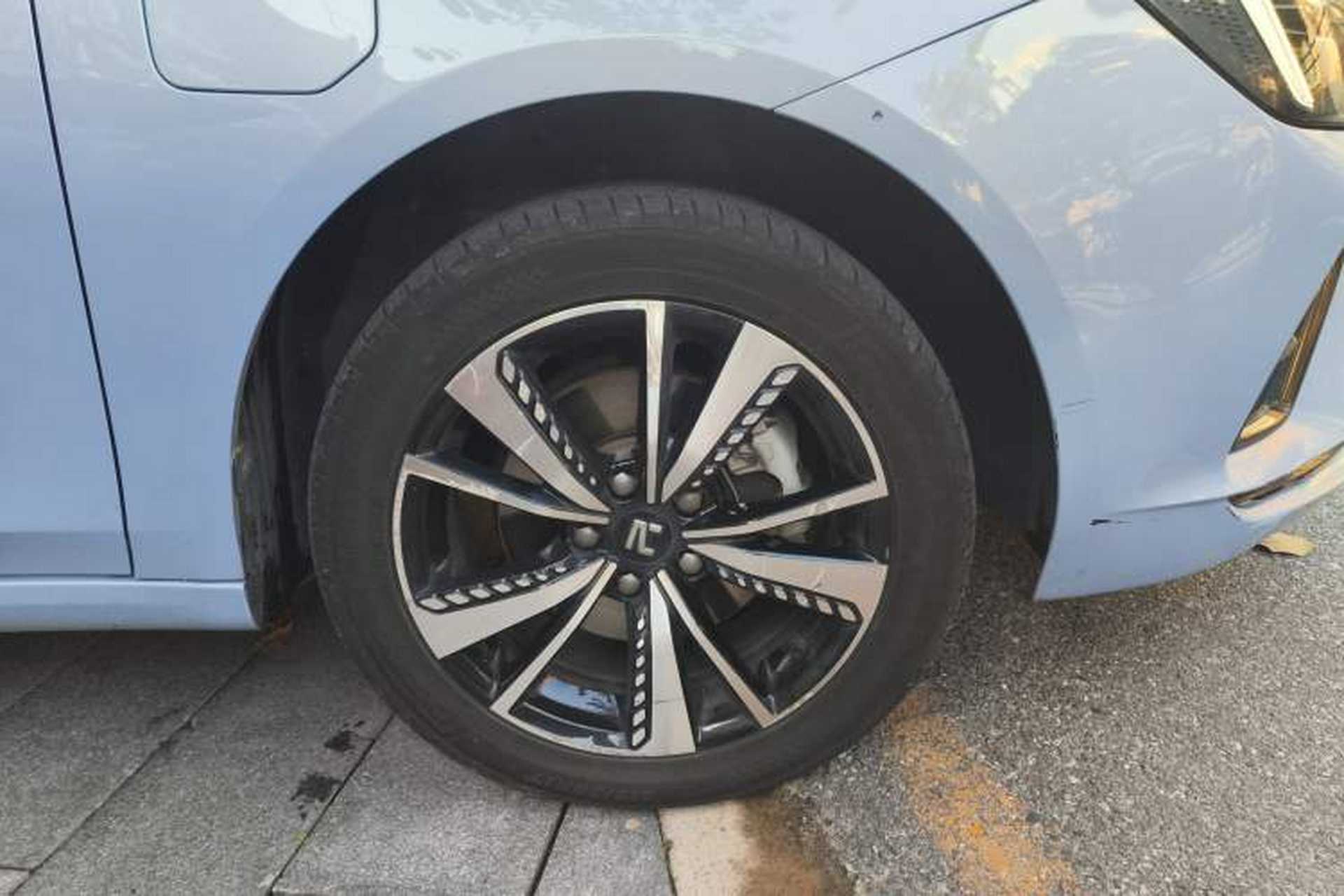 Used Rising ER6 2020 620 km Smart Drive Version Right Front Wheel Hub
