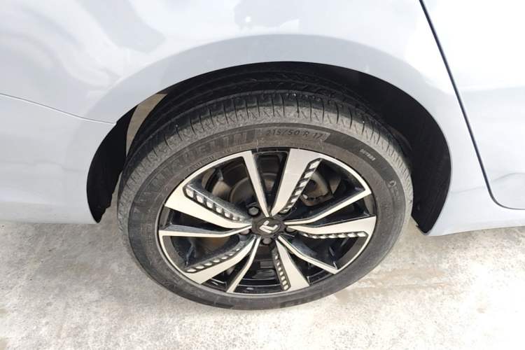 Used Rising ER6 2020 620 km Smart Edition Right Rear Wheel Hub