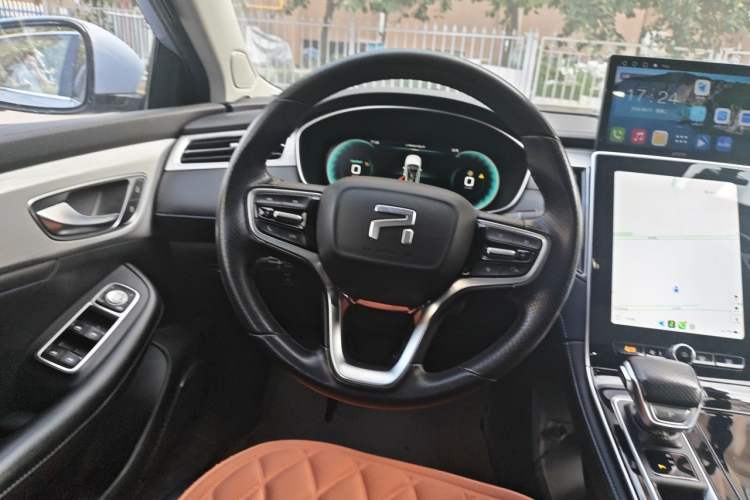 Used Rising ER6 2020 620 km Smart Edition Steering Wheel