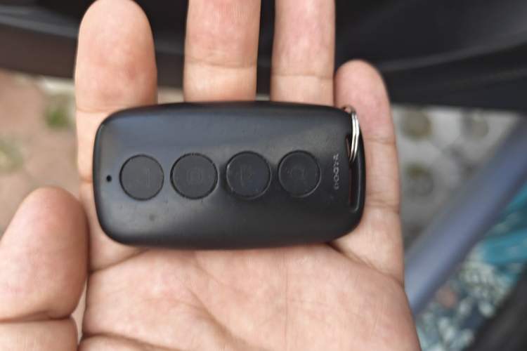 Used Rising ER6 2020 620 km Smart Edition Vehicle Key