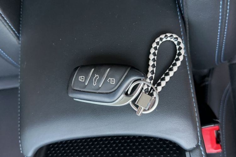 Used Rising ER6 2020 620 km Smart Edition Vehicle Key