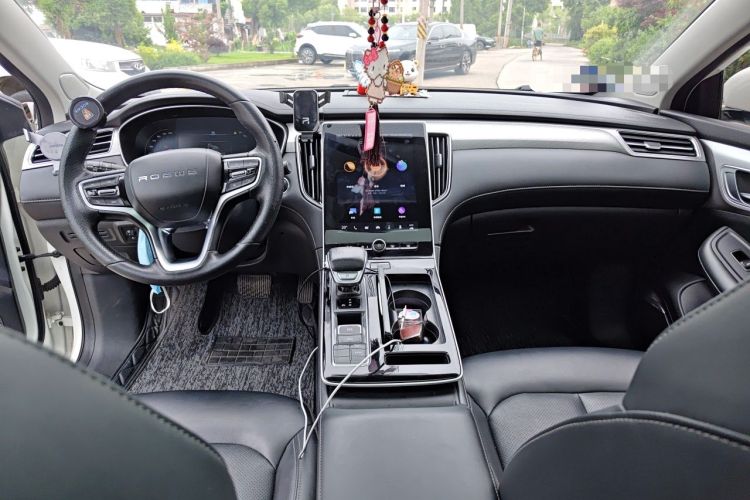 Used Rising ER6 2020 620 km Smart Drive Version Center Console