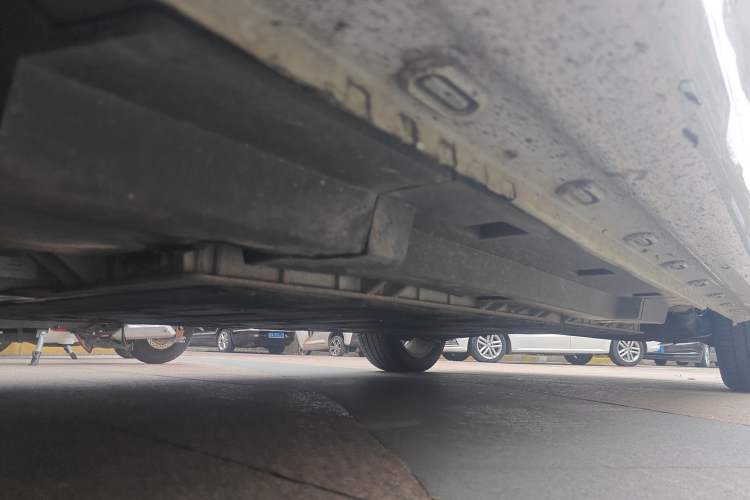 Used Rising ER6 2020 620 km Smart Drive Version Chassis Front Left