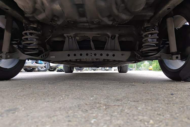 Used Rising ER6 2020 620 km Smart Drive Version Chassis Rear