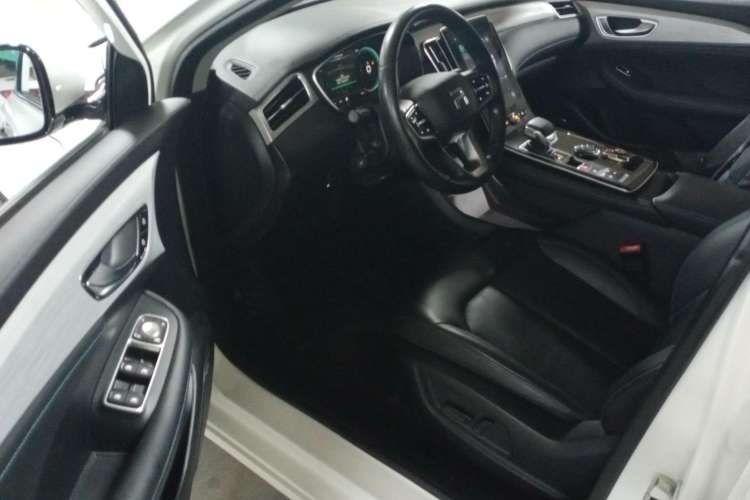 Used Rising ER6 2020 620 km Smart Edition Driver Seat
