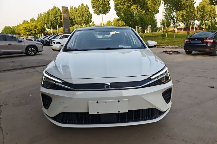 Used Rising ER6 2020 620 km Smart Drive Version Front
