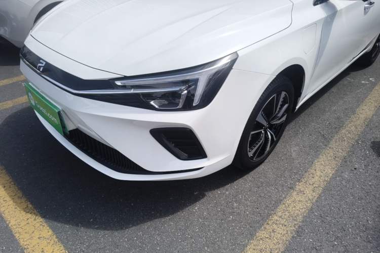 Used Rising ER6 2020 620 km Smart Edition Left Front Headlight