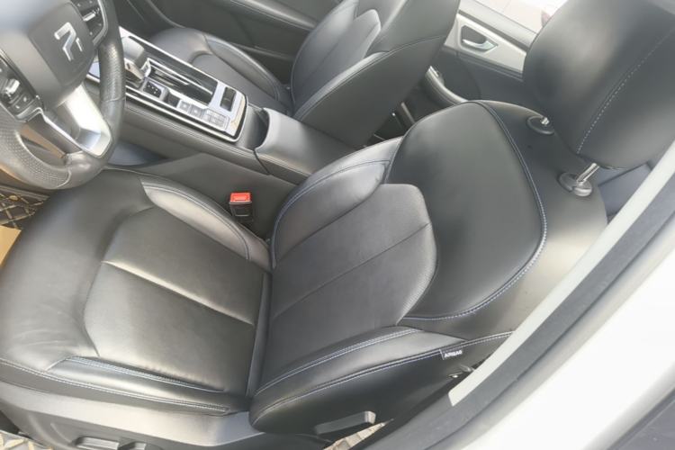 Used Rising ER6 2020 620 km Smart Edition Left Front Seat