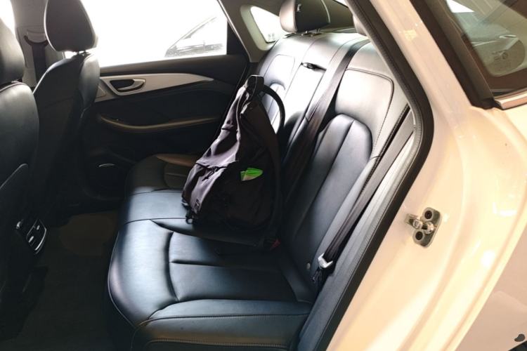 Used Rising ER6 2020 620 km Smart Drive Version Left Rear Seat