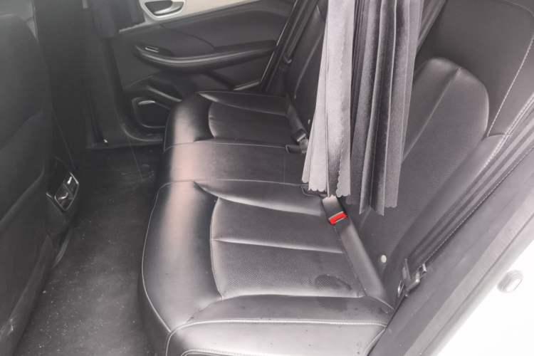 Used Rising ER6 2020 620 km Smart Edition Left Rear Seat