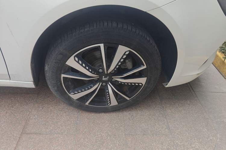 Used Rising ER6 2020 620 km Smart Drive Version Right Front Wheel Hub
