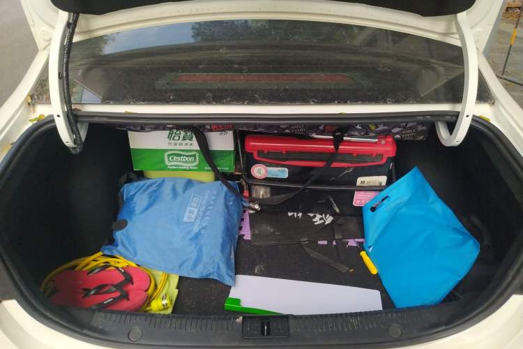 Used Rising ER6 2020 620 km Smart Edition Trunk