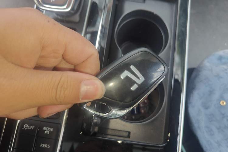 Used Rising ER6 2020 620 km Smart Drive Version Vehicle Key